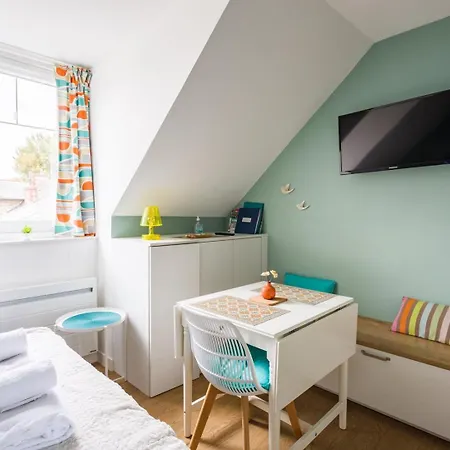 Le Petit Nid - Joli Studio Renove - Plage A 5 Min Dinard Buitenkant foto